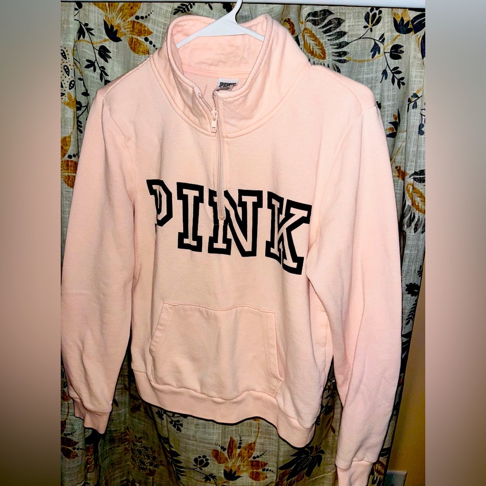 PINK Sweatshirt